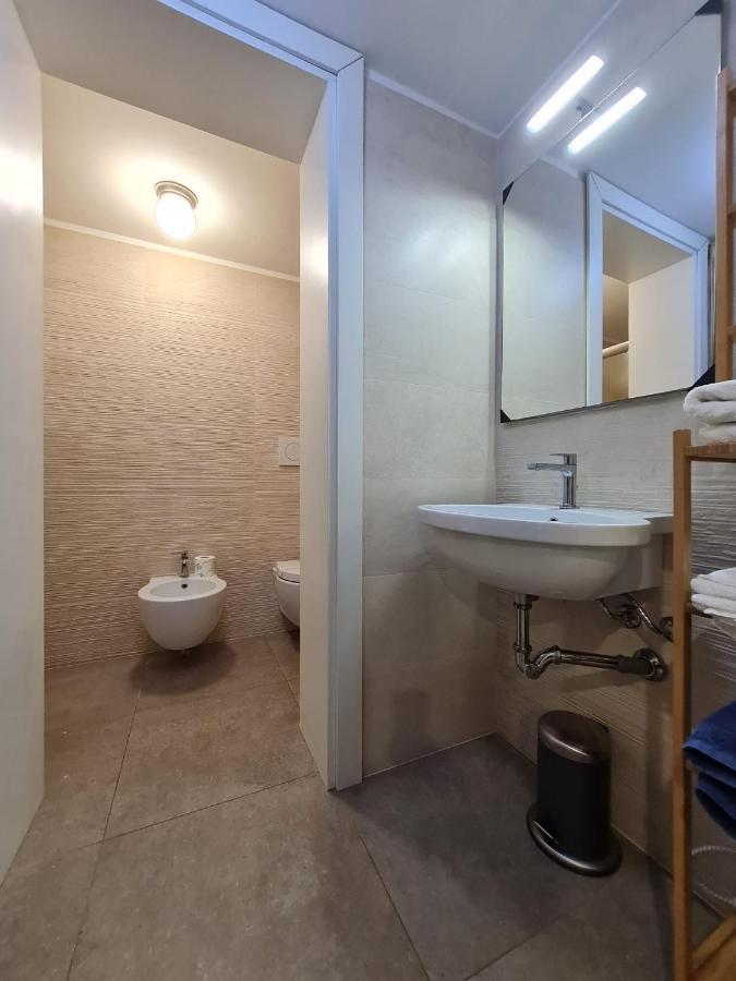Flat 24 Maggio Apartment Лече Екстериор снимка