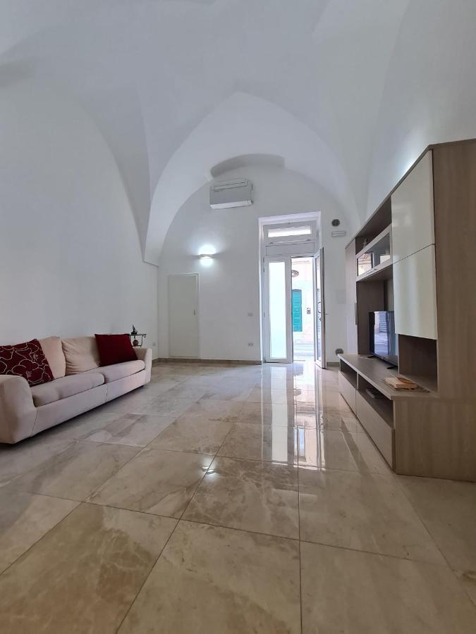 Flat 24 Maggio Apartment Лече Екстериор снимка