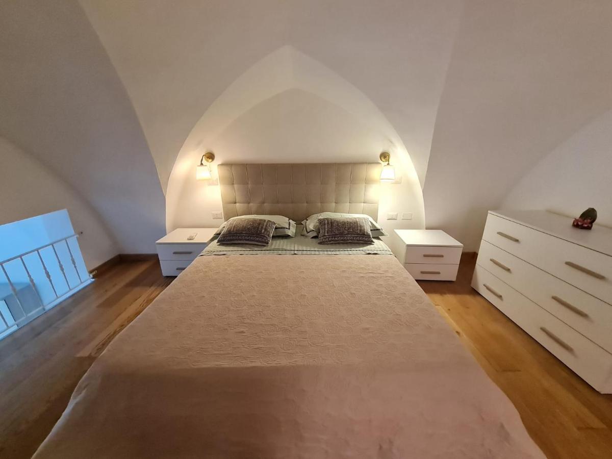 Flat 24 Maggio Apartment Лече Екстериор снимка