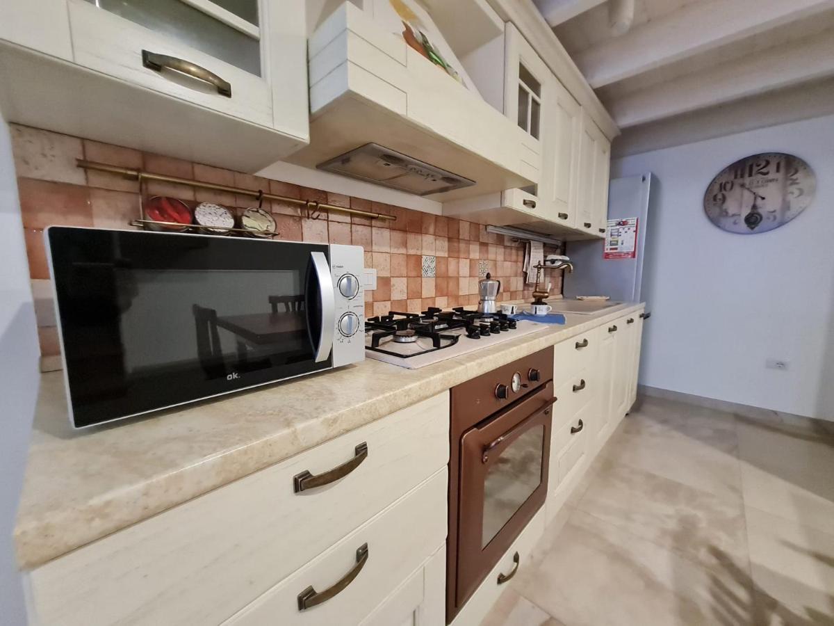 Flat 24 Maggio Apartment Лече Екстериор снимка